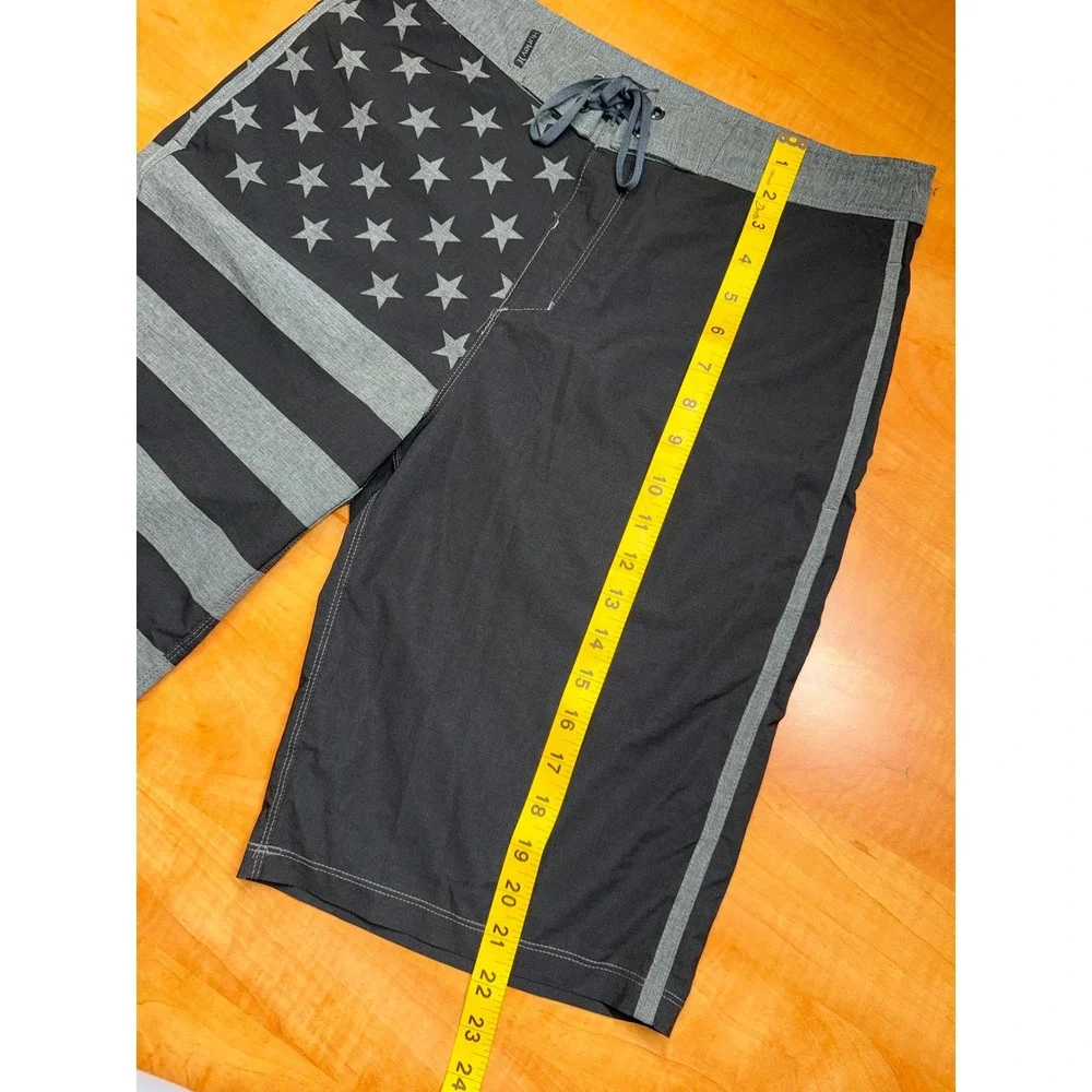 Hurley Buckle Mens‎ Board Shorts 30 American Flag Stars Stripes Black Gray Swim